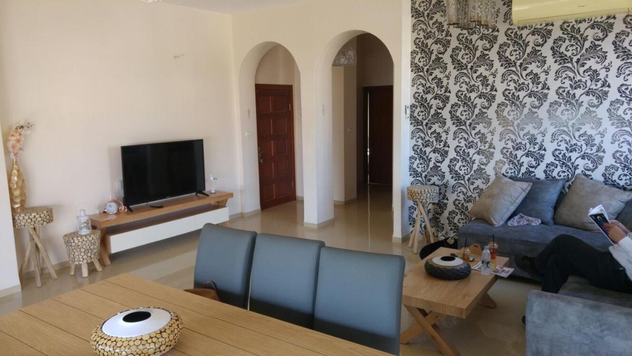 Ahva 17 Hotel Tiberias Buitenkant foto